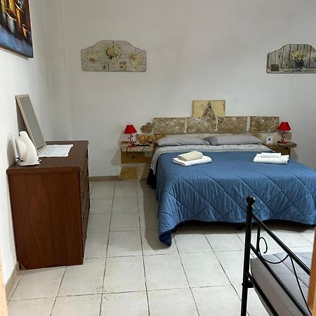 Apartamento L'Atmosfera Bríndisi Exterior foto
